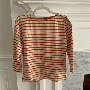 Vineyard Vines NWOT Orange and Cream Striped Top with Button Detail